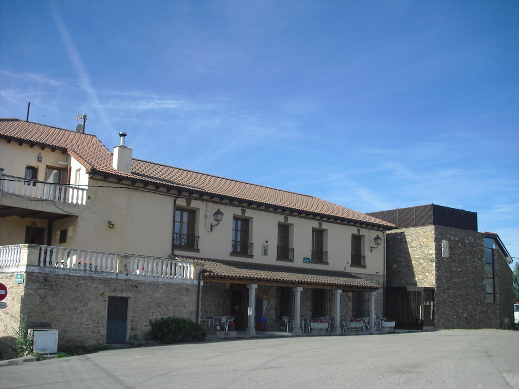 El Andarrio Hotel Buitrago del Lozoya Exterior foto